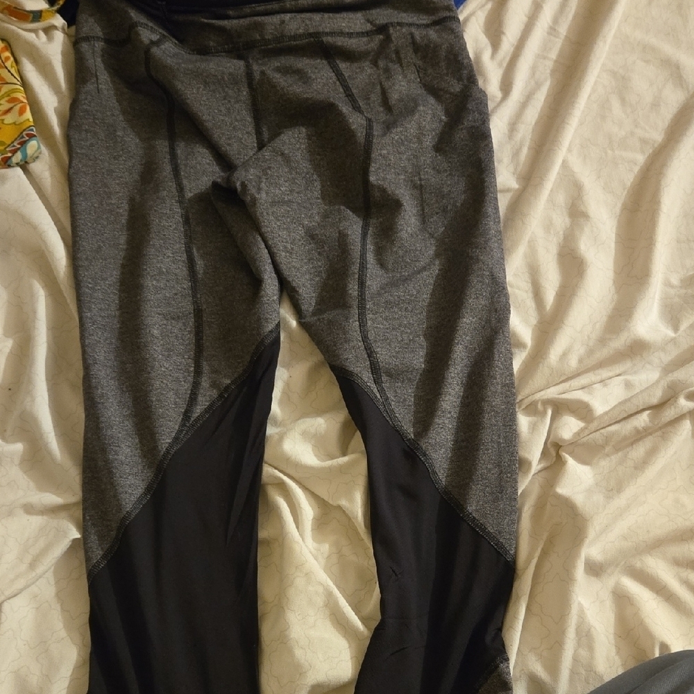 Lululemon Athletica Gray and Black Leggings